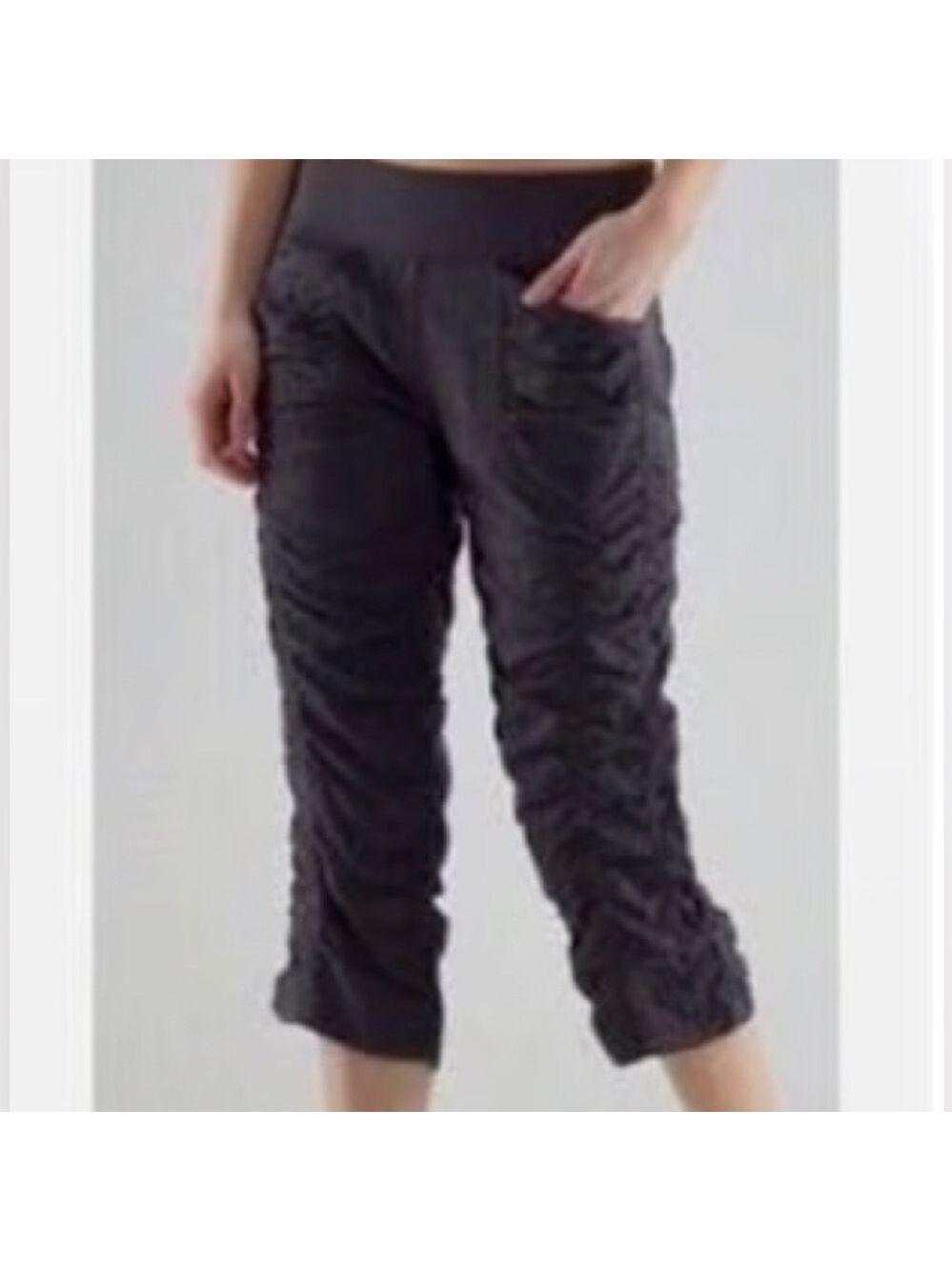 Lululemon Tencel faded Gray Pants. Medium
